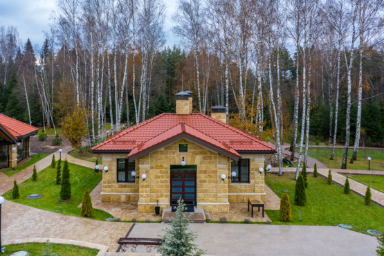 Загородная резиденция в окружении Истринского заповедного леса  - 968м2