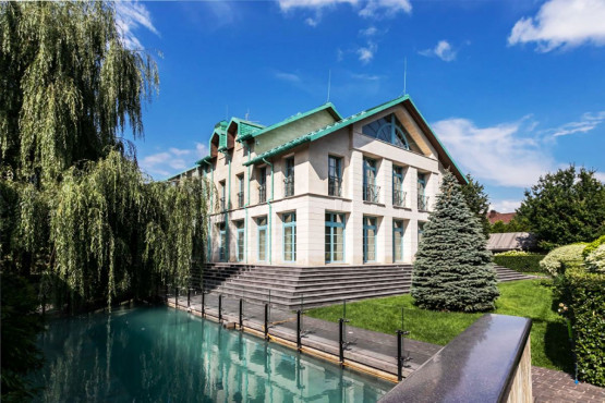 Загородная резиденция в КП премиум класса Павлово
