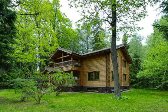 Комфортный деревянный дом - 450м2