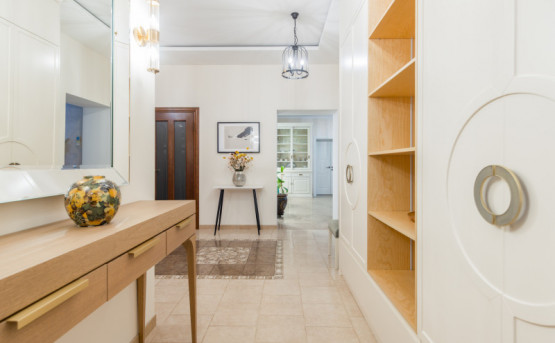 Коттедж в поселке камерного типа - 525м2