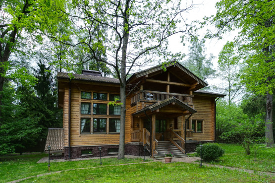 Комфортный деревянный дом